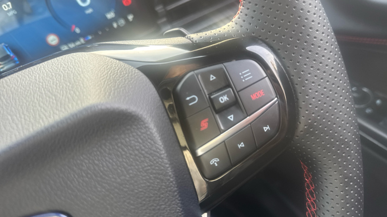 Ford Puma ST 1.0 EcoBoost Hybrid mHEV ST 5dr DCT Petrol Hatchback